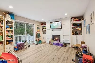 54 Tracy Drive, Manalapan Township, NJ 07726 - Photo 16