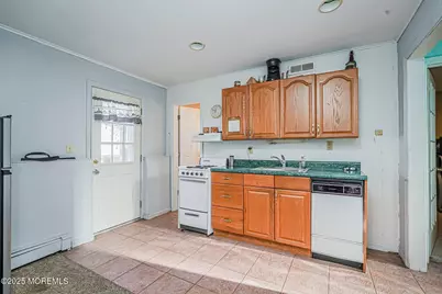 546 Princeton Avenue, Brick, NJ 08724 - Photo 16