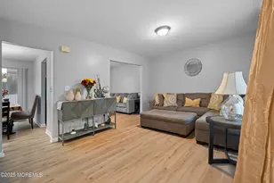 198 Arlington Ave, Cliffwood, NJ 07721 - Photo 4