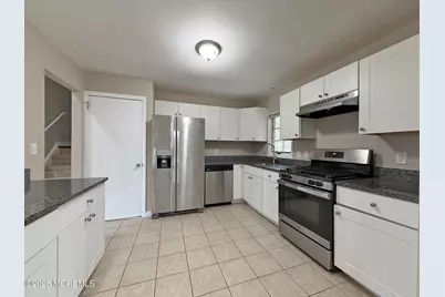 9 Hillview Drive, Neptune Township, NJ 07753 - Photo 4