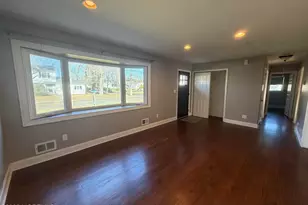 710 Dow Ave, Oakhurst, NJ 07755 - Photo 4