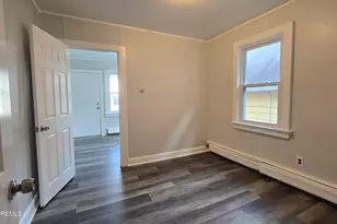 11 St Peters Pl, Keansburg, NJ 07734 - Photo 4