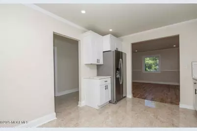 164 Tinton Avenue, Eatontown, NJ 07724 - Photo 12