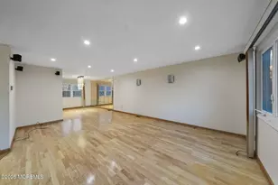 21 Lone Star Ln, Manalapan Township, NJ 07726 - Photo 12