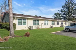 306 W Malvern Ct, Lakewood, NJ 08701 - Photo 4