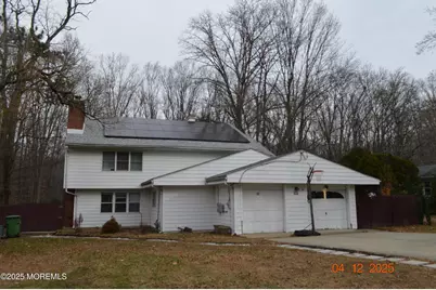 12 Homestead Lane, Roosevelt, NJ 08555 - Photo 1