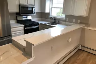 7 Alton Ct, Toms River Township, NJ 08757 - Photo 2