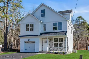 293 Trenton Ave N, Bayville, NJ 08721 - Photo 2