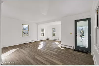 21 Henry Street, Freehold, NJ 07728 - Photo 14