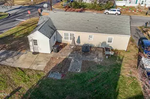 119 Chestnut Ave, Atlantic Highlands, NJ 07716 - Photo 10