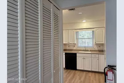 32 Constitution Boulevard, Whiting, NJ 08759 - Photo 8