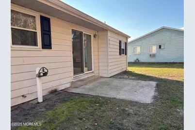 32 Constitution Boulevard, Whiting, NJ 08759 - Photo 4