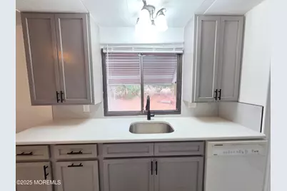 5 Susan Drive, Barnegat, NJ 08005 - Photo 8