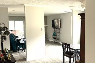 105 Lexington Dr, Little Egg Harbor, NJ 08087 - Photo 2