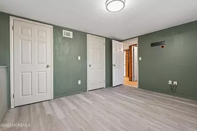 150 Cloverdale Circle, Tinton Falls, NJ 07724 - Photo 32