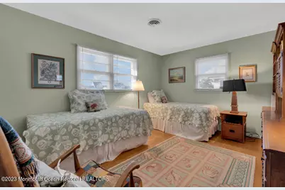 7 Howell Avenue, Spring Lake, NJ 07762 - Photo 22