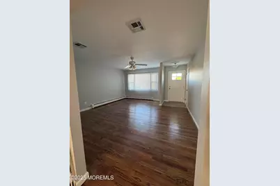 109 Westwood Drive, Toms River Township, NJ 08753 - Photo 4