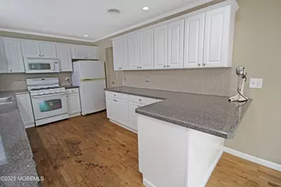 13 Shaw Court, Toms River Township, NJ 08757 - Photo 10