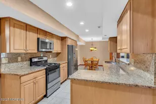 9 Cherry Hill Ln, Manalapan Township, NJ 07726 - Photo 6