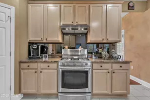 27 Stonehenge Ct, Jackson, NJ 08527 - Photo 12