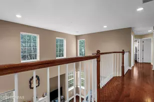 27 Stonehenge Ct, Jackson, NJ 08527 - Photo 8