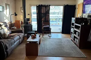 15 Georgia Tavern Rd, Farmingdale, NJ 07727 - Photo 2