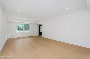 28 Whittier Dr, Manalapan Township, NJ 07726 - Photo 14