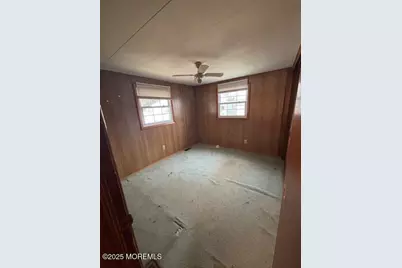 53 Bayshore Mobile Mnr, Hazlet Township, NJ 07730 - Photo 16