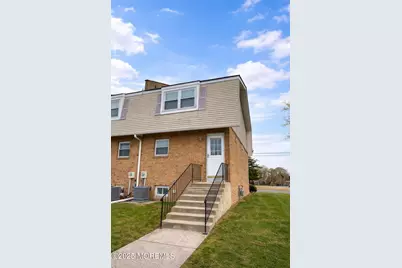 23 Primrose Lane, Brick, NJ 08724 - Photo 2