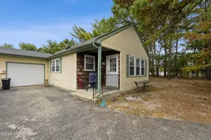 6 Pembroke Ln, Whiting, NJ 08759 - Photo 14