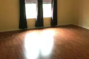 1079 Roseberry Ct, Morganville, NJ 07751 - Photo 6