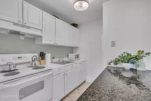 400 Deal Lake Dr, Asbury Park, NJ 07712 - Photo 10