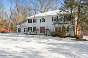 35 Agress Rd, Millstone Township, NJ 08535 - Photo 4