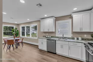 18 Gower Rd, Toms River Township, NJ 08757 - Photo 4