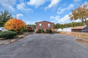 257 N Riverside Dr N, Brick, NJ 08724 - Photo 32