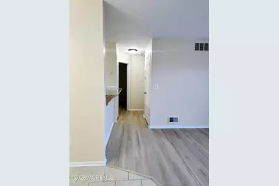 9 Hackamore Court, Tinton Falls, NJ 07753 - Photo 10