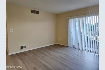 9 Hackamore Court, Tinton Falls, NJ 07753 - Photo 14