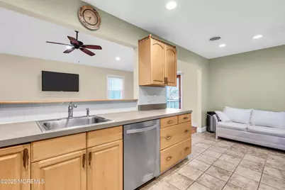 834 E Hickory Drive, Lanoka Harbor, NJ 08734 - Photo 16