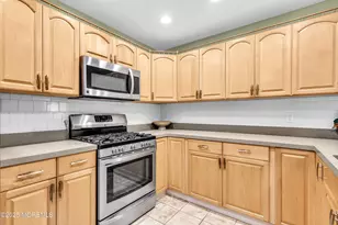 834 E Hickory Dr, Lanoka Harbor, NJ 08734 - Photo 14