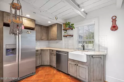 630 Kings Highway E, Atlantic Highlands, NJ 07716 - Photo 4