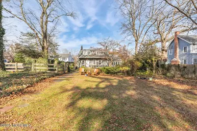 630 Kings Highway E, Atlantic Highlands, NJ 07716 - Photo 24