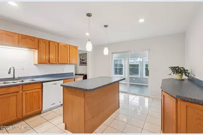 409 Sinclair Avenue, Lanoka Harbor, NJ 08734 - Photo 10