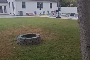 295 Roosevelt Ave, Oakhurst, NJ 07755 - Photo 16