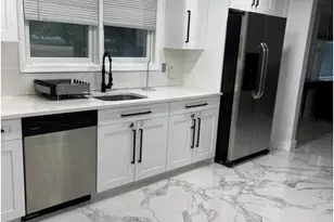 295 Roosevelt Ave, Oakhurst, NJ 07755 - Photo 6