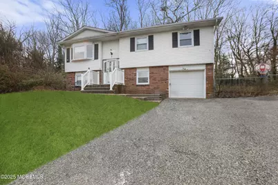 7 Citadel Court, Jackson, NJ 08527 - Photo 2