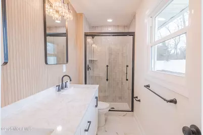 42 Livingston Lane, Manalapan Township, NJ 07726 - Photo 24