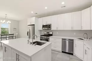 119 N Zinfandel Rd, Lakewood, NJ 08701 - Photo 14