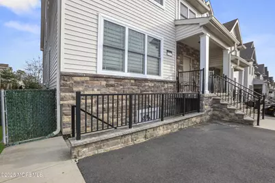 119 N Zinfandel Road, Lakewood, NJ 08701 - Photo 4