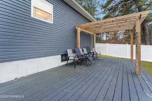 633 Amsterdam Ave, Toms River Township, NJ 08757 - Photo 32