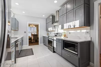 16 Longbrooke Lane #16, Freehold, NJ 07728 - Photo 6